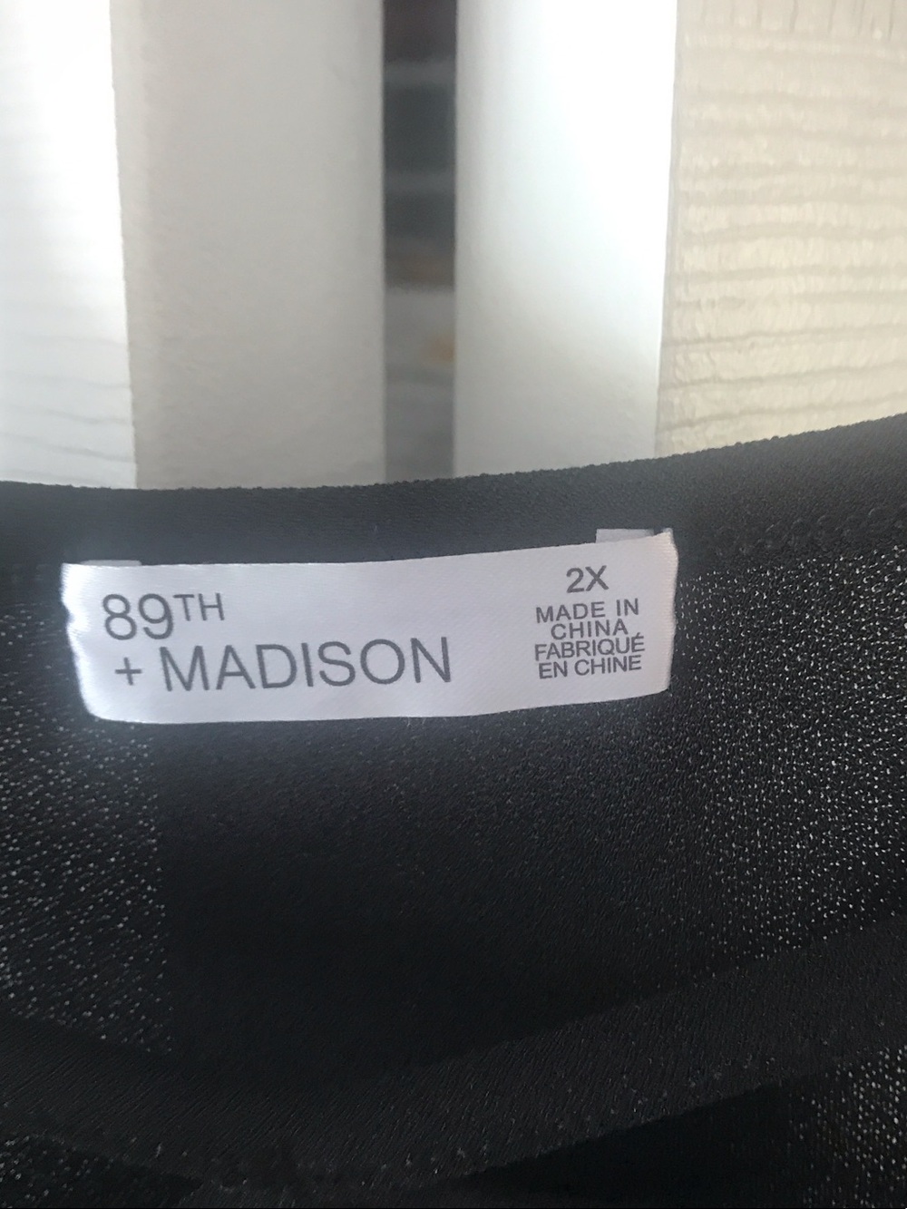 89 +Madison Black & Rhinestones Top size 2X - Picture 2 of 6